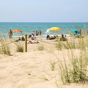 3 Estrellas Camping Gavà